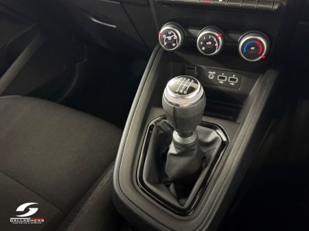 2022 Renault Clio - photo 24