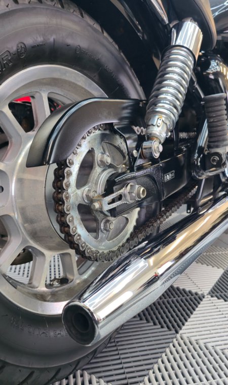 2010 Triumph Bonneville - photo 5