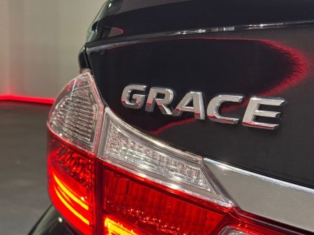 2018 Honda Grace - photo 13