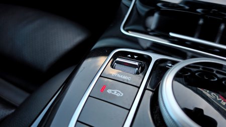 2018 Mercedes-Benz C-Class - photo 38