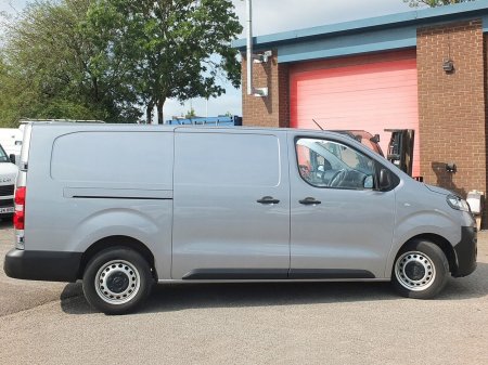 2023 Vauxhall Vivaro - photo 16
