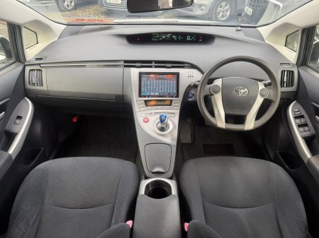 2012 Toyota Prius - photo 16