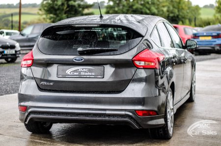 2016 Ford Focus - photo 9