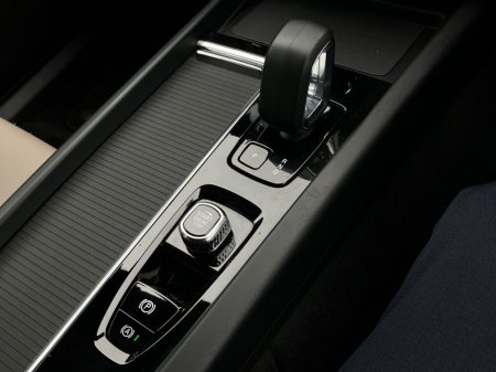 2026 Volvo XC60 - photo 13