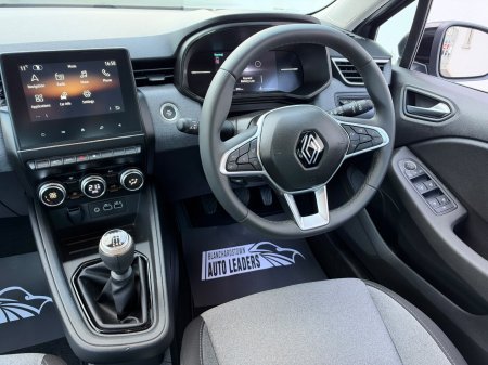 2024 Renault Clio - photo 13