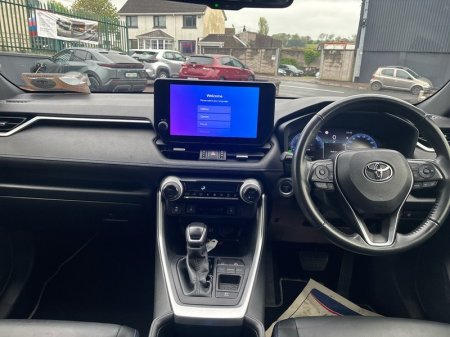 2024 Toyota RAV4 - photo 8