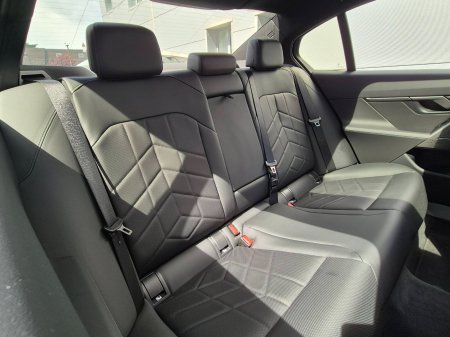 2025 BMW i5 - photo 16