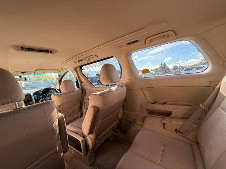 2014 Toyota Alphard - photo 18
