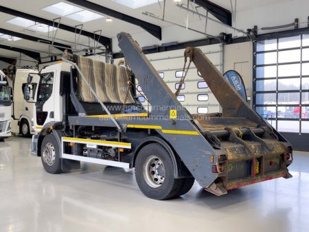 2021 Volvo FL 250 Skip Loader - photo 3