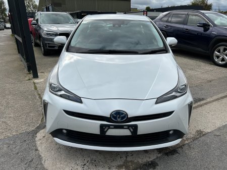 2022 Toyota Prius - photo 2