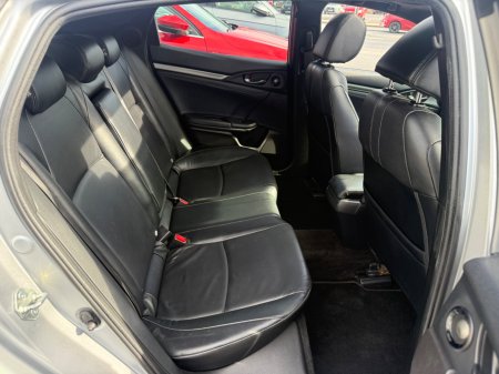 2019 Honda Civic - photo 18