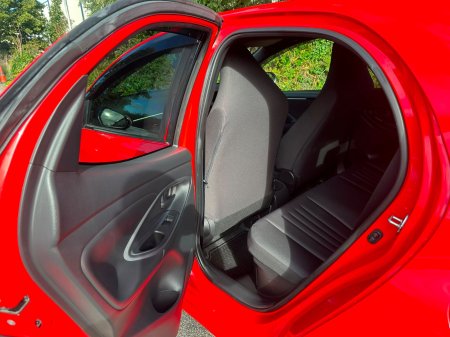 2022 Toyota Yaris - photo 16