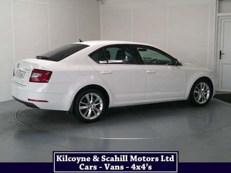 2017 Skoda Octavia - photo 8
