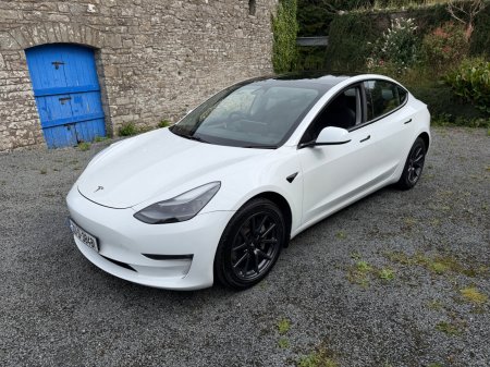 2022 Tesla Model 3 - photo 4