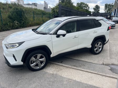 2020 Toyota RAV4 - photo 8