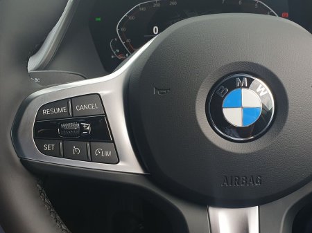 2024 BMW 1-Series - photo 17