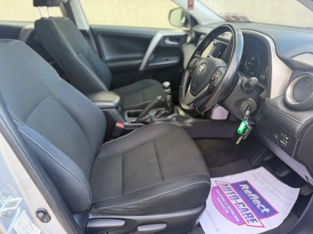 2016 Toyota RAV4 - photo 10