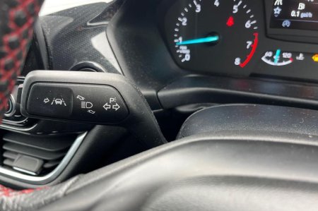 2020 Ford Fiesta - photo 14