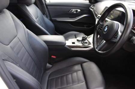 2021 BMW 3-Series - photo 11