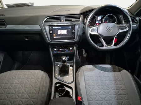 2022 Volkswagen Tiguan - photo 12