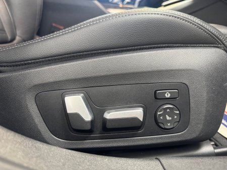 2021 BMW 3-Series - photo 22