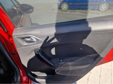 2014 Peugeot 208 - photo 14