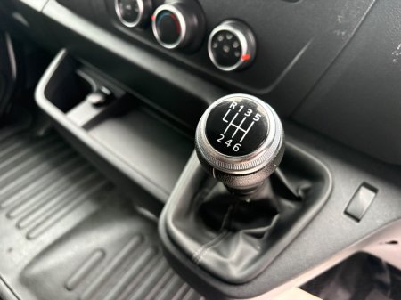 2021 Opel Movano - photo 12