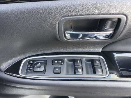 2016 Mitsubishi Outlander - photo 9