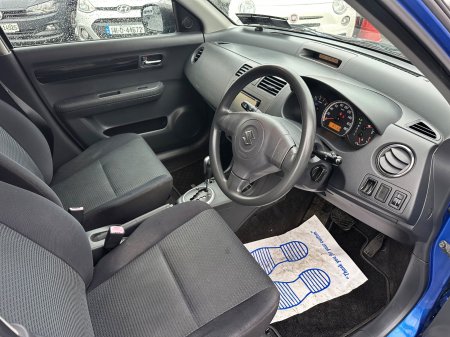 2010 Suzuki Swift - photo 7