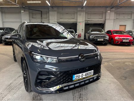2025 Volkswagen Tiguan - photo 27