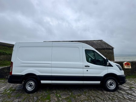 2022 Ford Transit - photo 3