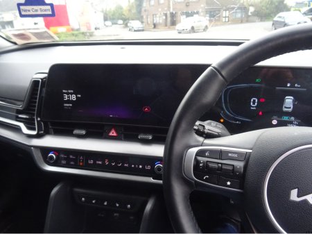 2025 Kia Sportage - photo 12
