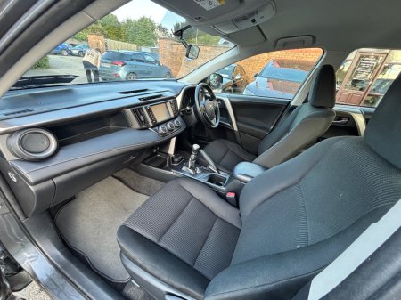 2017 Toyota RAV4 - photo 17