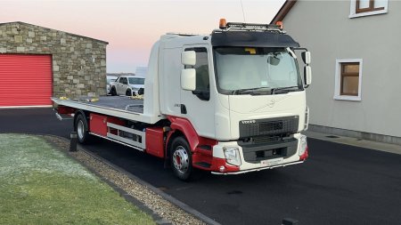 2017 Volvo Other - photo 14