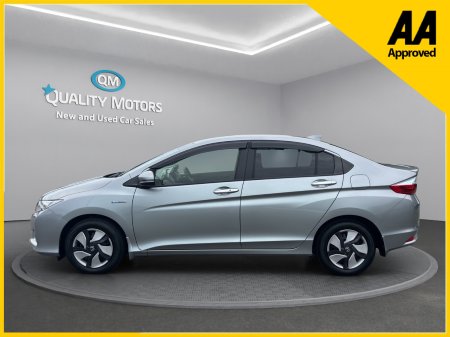 2016 Honda Grace - photo 4
