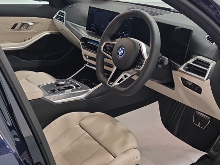 2026 BMW 3-Series - photo 6