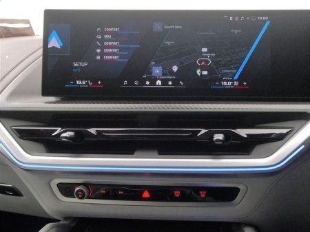 2025 BMW XM - photo 8