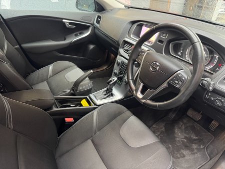 2017 Volvo V40 - photo 14