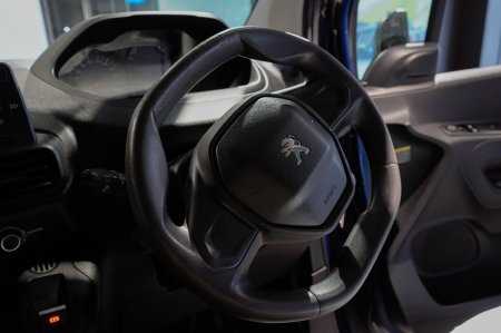 2019 Peugeot Partner - photo 10