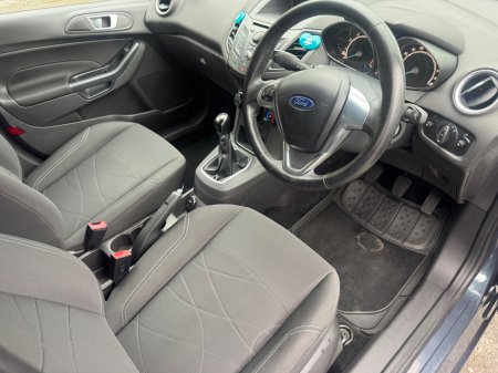 2014 Ford Fiesta - photo 12