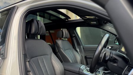 2021 BMW X5 - photo 5