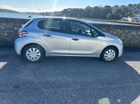2012 Peugeot 208 - photo 10