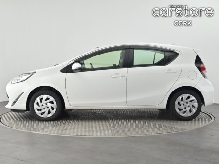 2021 Toyota Aqua - photo 6