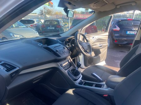 2017 Ford Kuga - photo 14