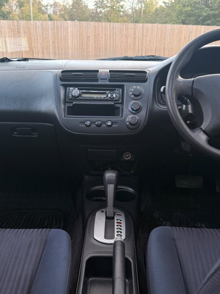 2005 Honda Civic - photo 31