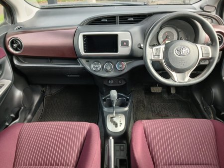 2016 Toyota Yaris - photo 9