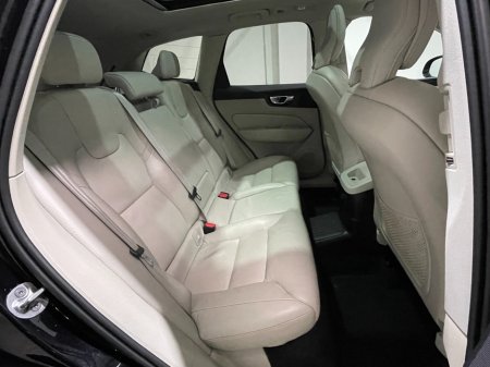 2023 Volvo XC60 - photo 13