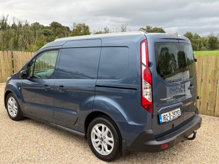 2018 Ford Transit - photo 11