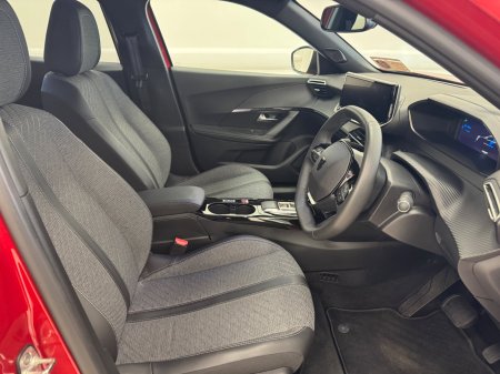 2025 Peugeot 2008 - photo 9