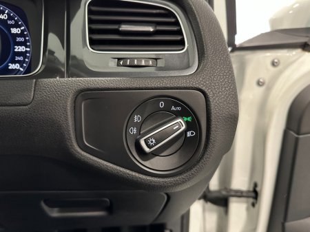 2020 Volkswagen Golf - photo 25